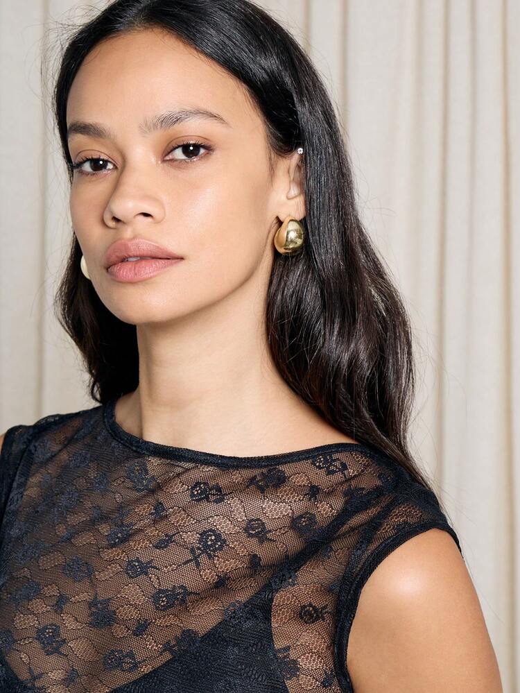 Sheer Lace Cap Sleeve Fitted Top