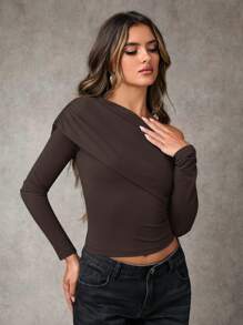 SHEIN BAE 女士休闲不对称领修身长袖 T 恤，适合秋季 - 咖啡棕 - 查看 4