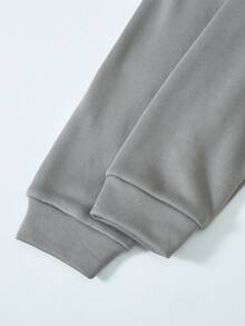 SHEIN Bộ 2 món/Bộ đồ thể thao thường ngày cho bé trai tuổi teen - Áo hoodie và quần nỉ, thích hợp để tập luyện - Màu xám đen - Xem 3
