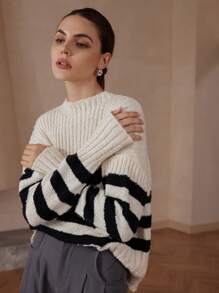 GENKIRA Suéter holgado de cuello alto con rayas de punto de canalé, suéter de punto para otoño e invierno - Blanco y Negro - Ver 1