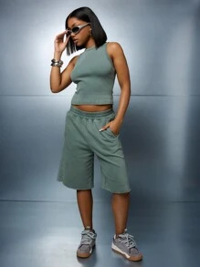 SUMWON WOMEN 时尚无袖运动两件套短款上衣和百慕大短裤套装非常适合圣帕特里克节庆祝活动运动罗纹运动休闲装 - 綠色 - 查看 1