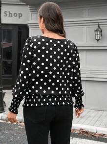 SHEIN LUNE Blusa con cuello redondo, volantes y manga larga con estampado de lunares para talla grande, conjunto para vacaciones