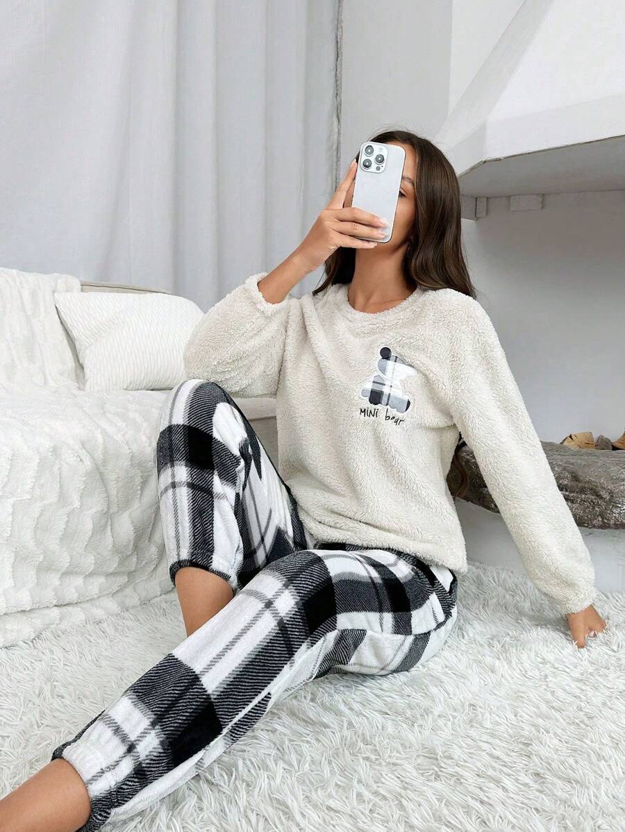 女士字母格子卡通熊刺绣细节羊羔绒上衣和格子裤蓬松睡衣套装,秋冬服装,舒适保暖 - 彩色 - 查看 1