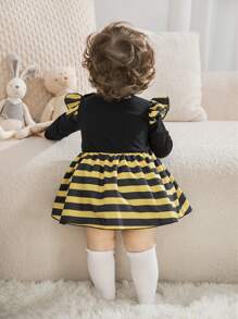 SHEIN Newborn Baby Girl Cute Bee Plush Decor Round Neck Ruffled Sleeve Striped Patchwork Dress With Horned Headband