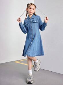 Vestido vaquero azul desteñido con pliegues y vuelo, diseño minimalista y de moda, adecuado para uso diario, para niñas preadolescentes