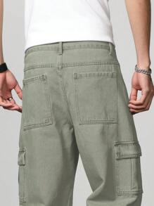 Manfinity Homme Men Flap Pocket Side Cargo Jeans - Army Green - View 5