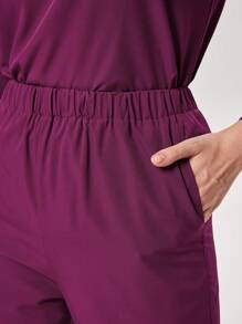 TaskEZ 2 件套女式纯色圆领长袖口袋上衣和裤子护士服套装