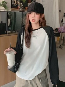 DAZY Áo thun tay lỡ thêu chữ màu tương phản cổ tròn rộng rãi cho nữ - trắng - Xem 5