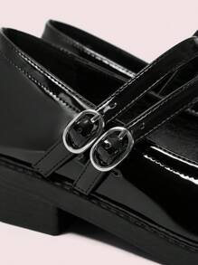 CUCCOO DOLLMOD Simple Round Toe Casual Flat Shoes For Women, Solid Color With Metal Decor - Black - View 7