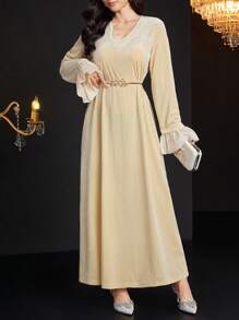 Al Najma 1 Stück Damen langes Ärmel Kleid im arabischen Stil aus Samt, elegantes A-Linien Kleid für den Alltag