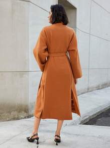 GENKIRA Abrigo largo para mujer de estilo retro y chic francés sin cuello con cinturón de hebilla de metal para otoño - Camel - Ver 5