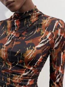 Maija 女式褶皱立领全印花网眼长袖中长连衣裙，秋冬 - 彩色 - 查看 3