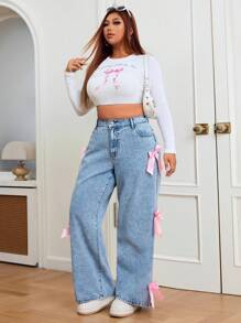 CovetEZ 大码休闲直筒牛仔裤，带蝴蝶结装饰和侧袋，适合春秋季节