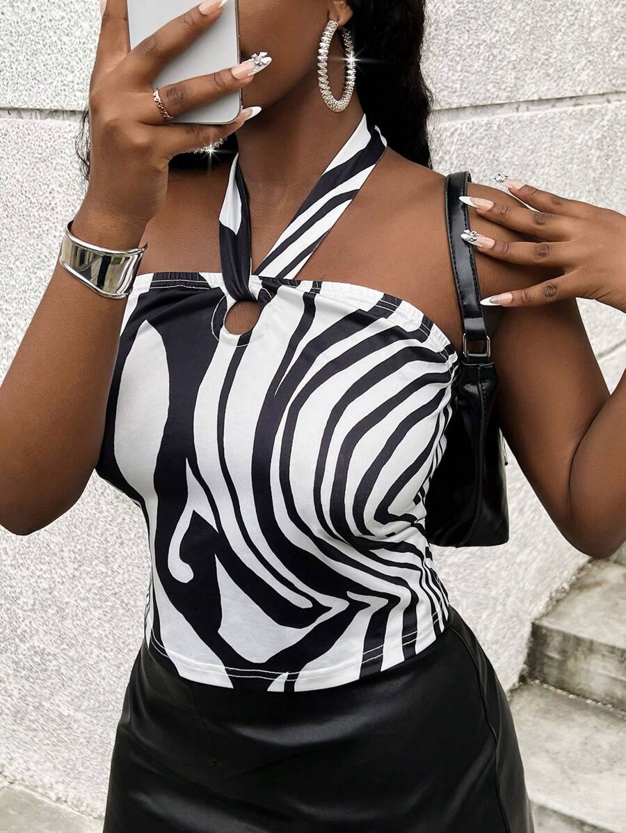 SHEIN Slayr 大码斑马纹露背吊带，空心圆系带上衣，针织柔软，适合春秋季节
