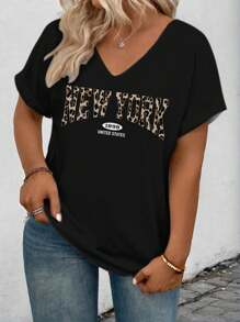 SHEIN LUNE Plus Size Women V-Neck Leopard & Letter Print Short Sleeve T-Shirt, Summer, Spring Break - Black - View 2