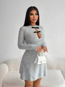 Zolique Bow-Knot Hollow A-Line Hem Fitted Dress - Grey - View 4