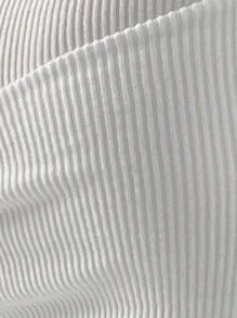 Aloruh 女士秋冬新款露肩不对称褶饰金属纽扣装饰长袖紧身迷你连衣裙（纯白色） - 白色 - 查看 3