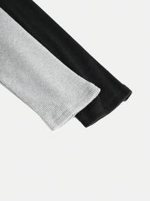 SHEIN 2Pcs Teen Girl V Neck Design Basic Ribbed Long Sleeve T-Shirt