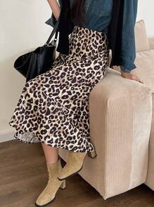 DAZY Falda midi de línea A con estampado de leopardo para mujeres