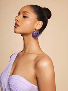 SHEIN BAE 1 par de pendientes de moda púrpura para mujer, diseño único y minimalista para otoño/invierno