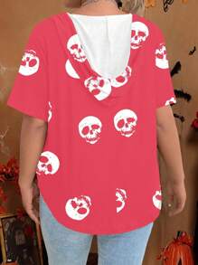 SHEIN LUNE Plus Size Women Halloween Skeleton Print Zip-Up Half Placket Short Sleeve Hooded T-Shirt