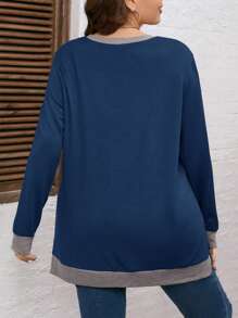 EMERY ROSE Áo thun dài tay cổ tròn xẻ tà, phối màu, cỡ lớn, thích hợp cho mùa lễ hội mùa đông thu đông. - Xanh đậm - Xem 2