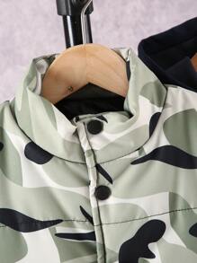 SHEIN مجموعة كاجوال مكونة من 3 قطع، قميص ثقيل رياضي كابوت بطبعة كامفلاج، صدرية وبنطال، للفتيان المراهقين، موسم الخريف والشتاء