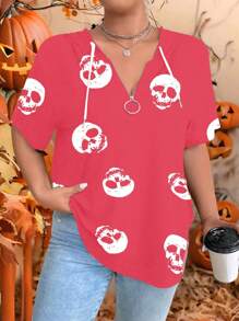 SHEIN LUNE Plus Size Women Halloween Skeleton Print Zip-Up Half Placket Short Sleeve Hooded T-Shirt