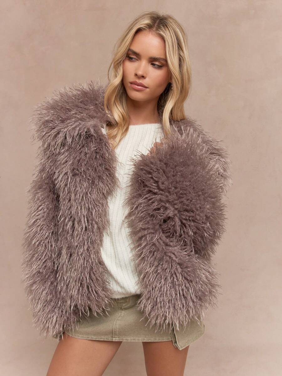 MISSGUIDED Luxurious Shaggy Faux Fur Open Front Coat Plush Long Sleeve Winter Fashion Outerwear Statement Piece Elegant Evening Jacket Holiday Party Glamour - Light Grey - View 1