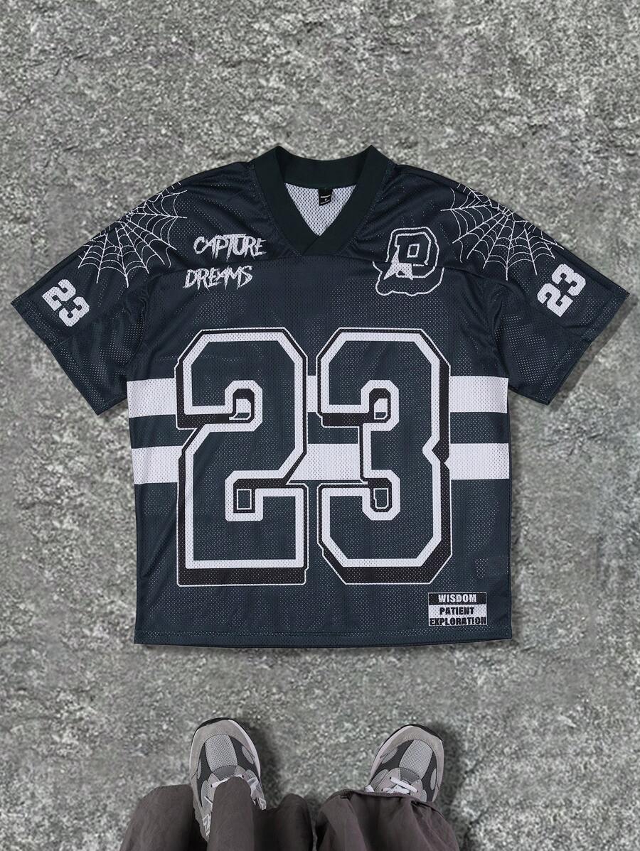 Manfinity EMRG 男士休闲运动数字与蜘蛛网印花 V 领短袖透气 T 恤，夏季 - 彩色 - 查看 1