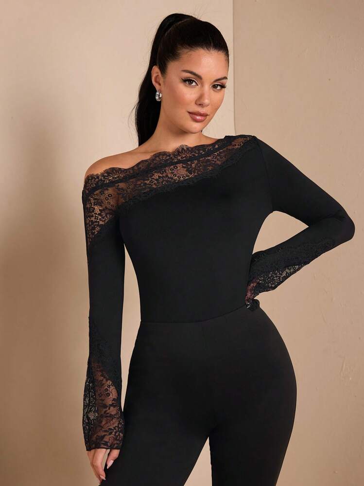 SHEIN BAE 1pc Women Solid Black Sexy & Elegant Asymmetric Lace Splice Off-Shoulder Long Flare Sleeve Bodysuit, Suitable For Autumn/Winter Layering, Knit Warm Sexy, Suitable For Going Out, Romantic Date, Party - Black - View 9