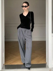 DAZY Women Velvet Solid V-Neck Long Sleeve Fitted T-Shirt, Elegant Autumn/Winter