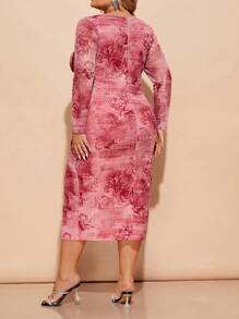 SHEIN CURVE+ 大码浪漫约会旅行蕾丝花卉印花网眼紧身中长连衣裙