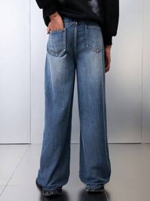 SHEIN Teen Boy Fashion Casual Vintage Blue Cut Out Ripped Frayed Design Comfortable And Simple Baggy Wide-Leg Denim Jeans Boys Cool Outfit/Boys Thanksgiving Outfit For Boys Costume Dailywear And Fall/Winter Teen Boy Clothes