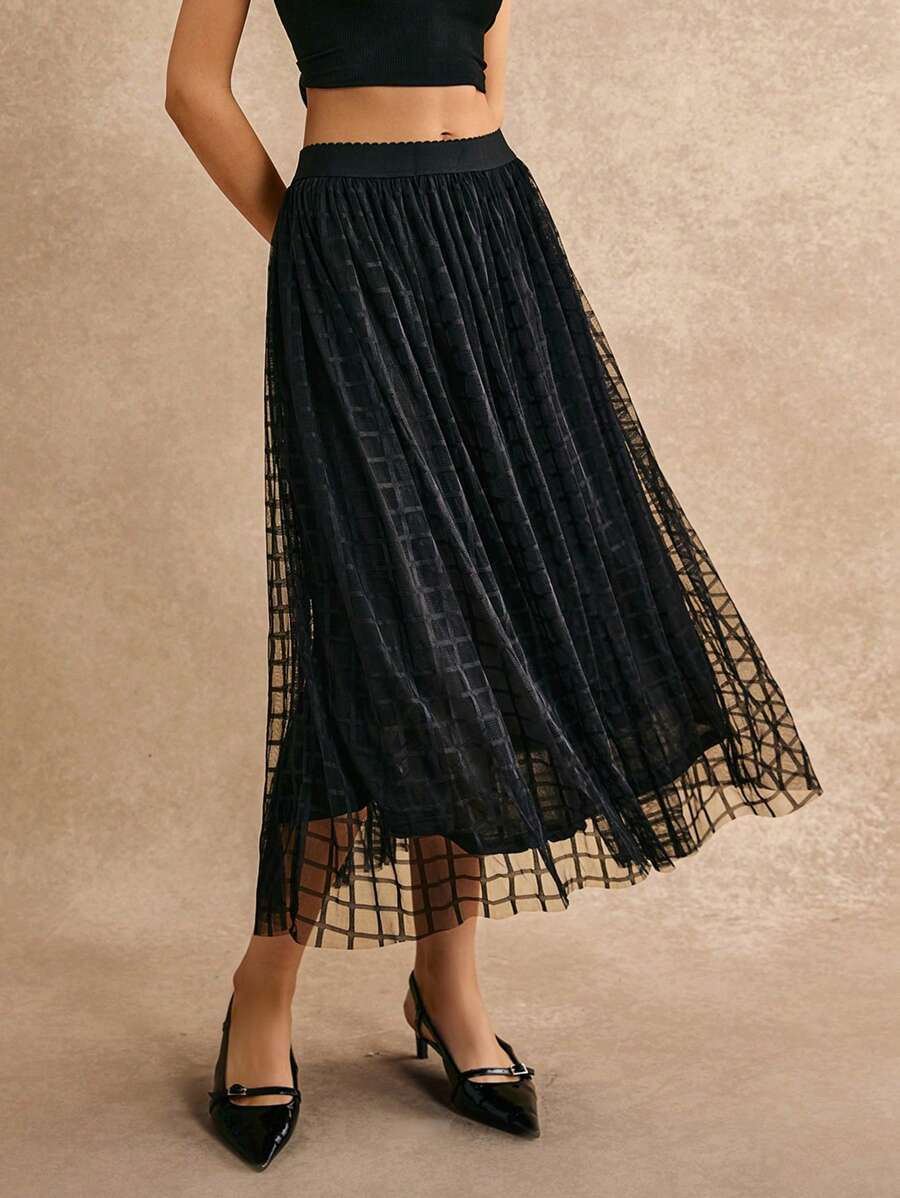 Poéselle Scallop Waistband Geo Mesh Overlay Skirt - Black - View 1