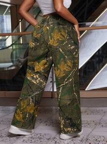 Slaydiva Plus Size Casual Camouflage Print Straight Leg Jeans - Multicolor - View 2
