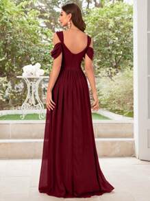 Solid Color Spaghetti Strap Simple Ruched Slit Short Sleeve Chiffon Party Dress, Bridesmaid Dress - Burgundy - View 2
