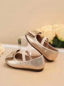 1 Pair Fashionable Flat Shoes For Infants, New Design Kids Flats For Girls - Champagne - View 2