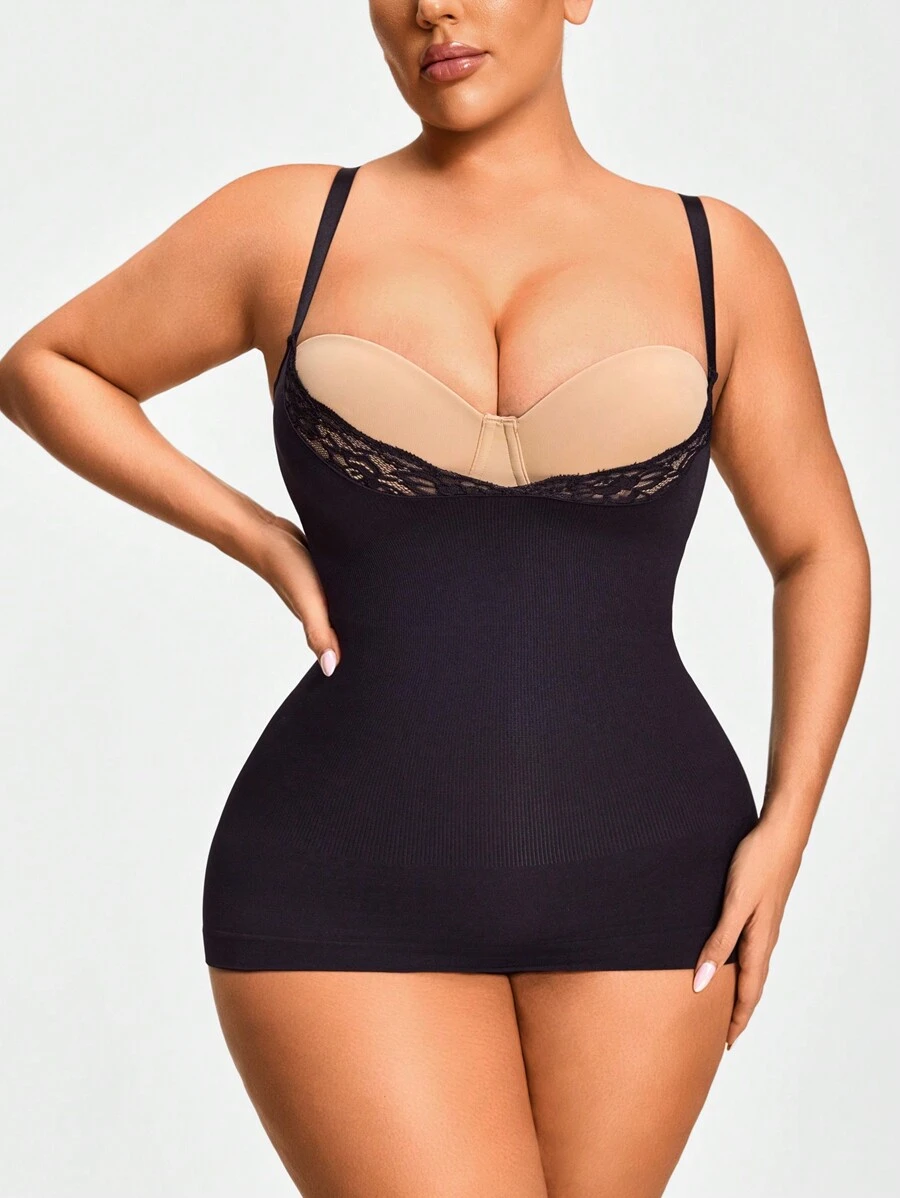 大码撞色蕾丝纯色弹力贴身吊带背心 - 黑色 - 查看 1