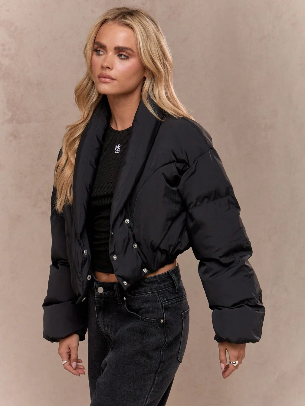 MISSGUIDEDスキーショートダウンジャケット♪ MISSGUIDED Puffer Crop Quilted Down Alternative Outerwear｜MISSGUIDED