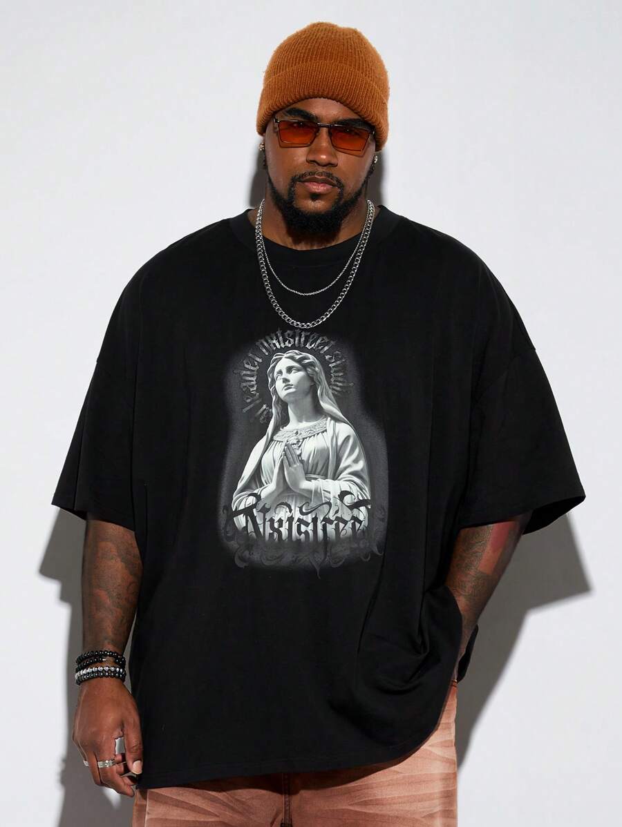 Manfinity VCAY Plus Size Men Loose Round Neck Short Sleeve Madonna Letter Graphic T-Shirt, Urban Street Wear - Black - View 1