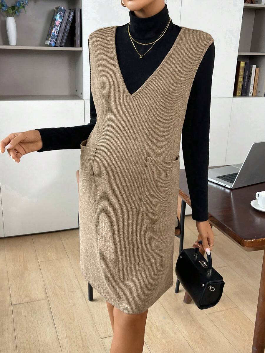 SHEIN 2pcs Pregnancy Outfit Set, Black Long Sleeve Top And VNeck Dress