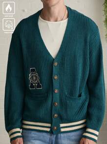 Manfinity Hypemode Herren lässige Strickjacke in Loose Fit mit Buchstabenmuster, Herbst/Winter