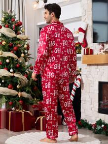 Manfinity CoupledUp Conjunto de pijama de camisa y pantalones de seda sintética con diseño de copos de nieve y ambiente navideño rojo a juego para parejas, ropa de otoño e invierno