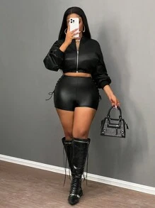 Slaydiva Nuevos pantalones cortos de mujer de PU negro con diseño de ojales y cordón, de talle alto, súper mini y estilo casual y sexy para la calle.