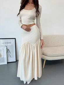 Aloruh 2 件套杏色圆领修身 T 恤 + 褶皱喇叭裙套装，百搭秋冬装 - 米色 - 查看 8