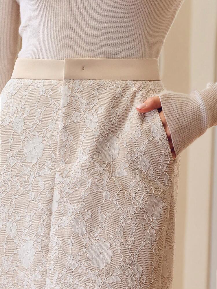ZEYLAH LACE SPLIT BACK STRAIGHT SKIRT