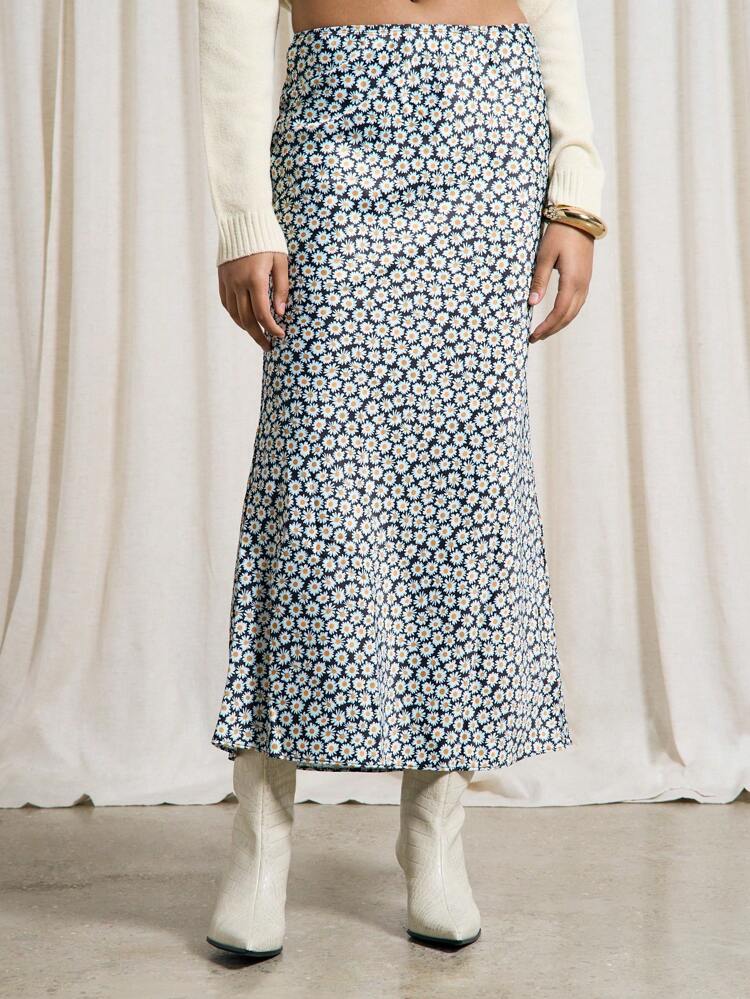 Ditsy Floral Fish-Tail Midi Skirt