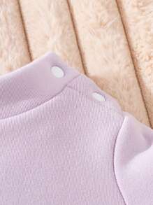 SHEIN 2pcs/Set Infant Baby Girls Casual Solid Color Thickened Warm All-Match Tops, Fashion Simple Style For Autumn/Winter - Multicolor - View 6