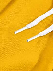 Manfinity Hypemode Pantalones de chándal con bolsillos con cordón, estampado de dibujos animados y letras de colores contrastantes para hombres